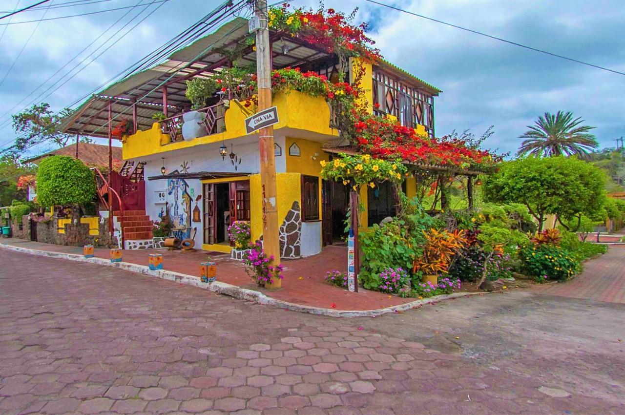 Casa Del Lago Lodging House Puerto Ayora  Zewnętrze zdjęcie
