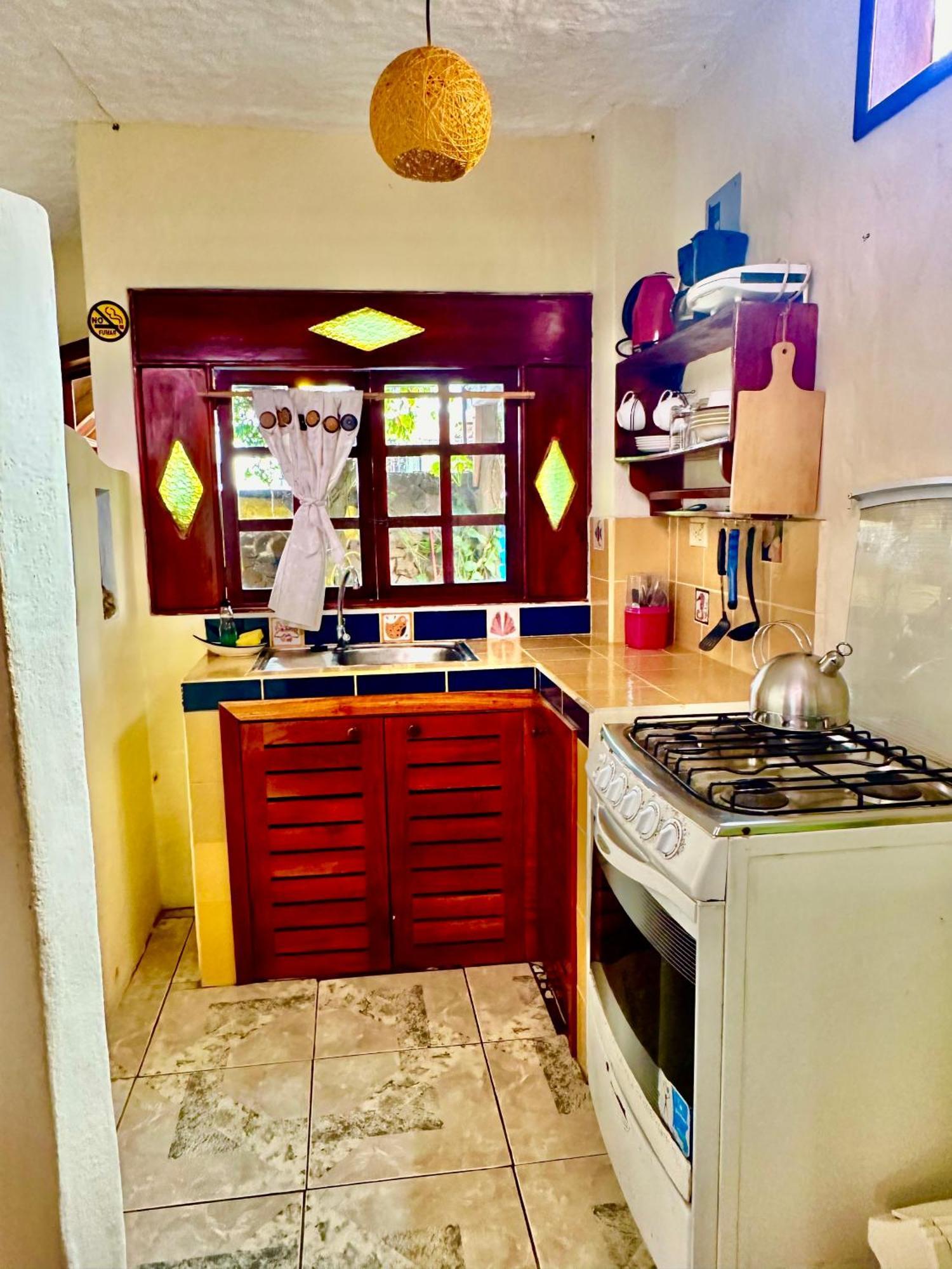 Casa Del Lago Lodging House Puerto Ayora  Zewnętrze zdjęcie