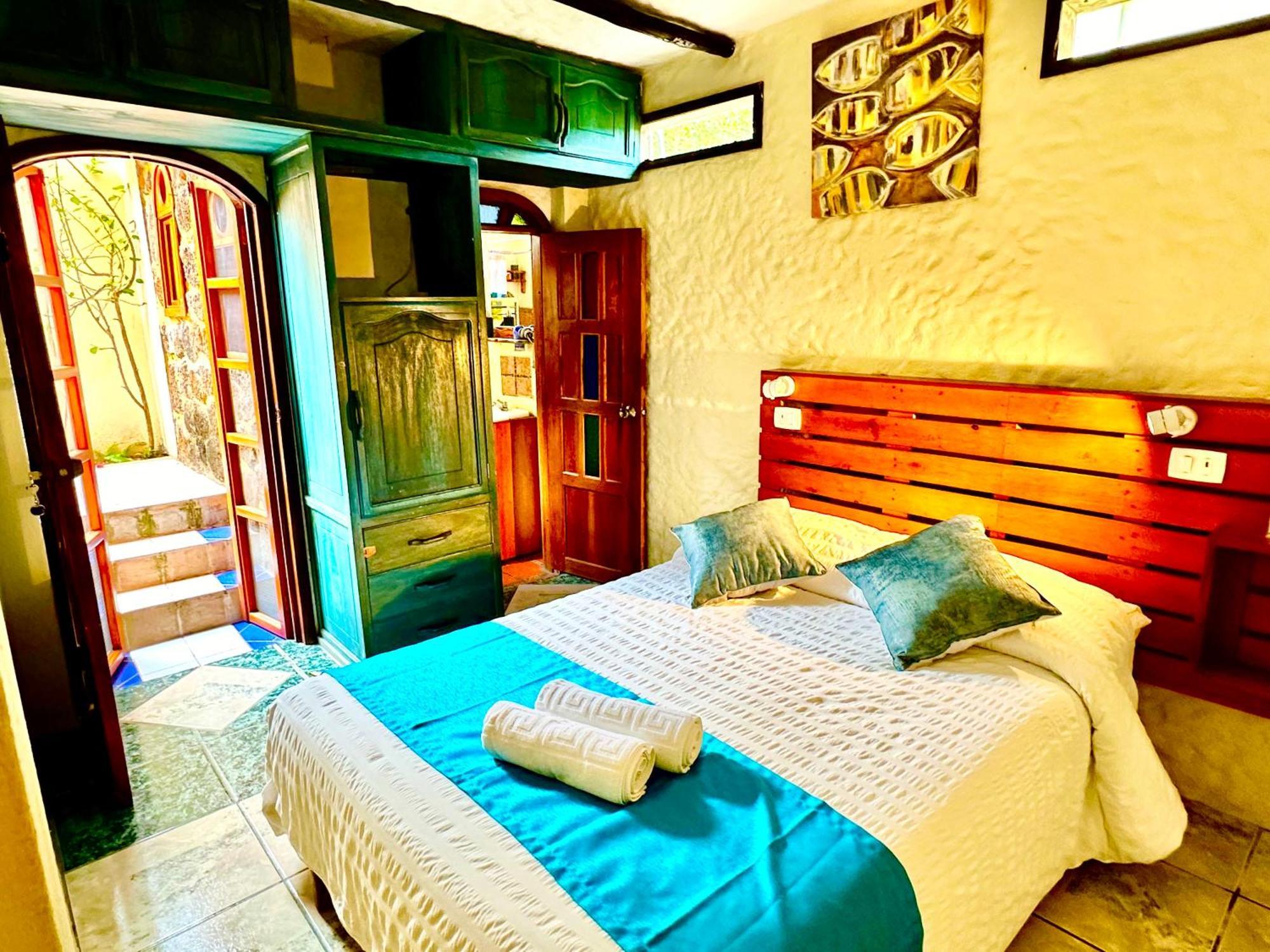 Casa Del Lago Lodging House Puerto Ayora  Zewnętrze zdjęcie