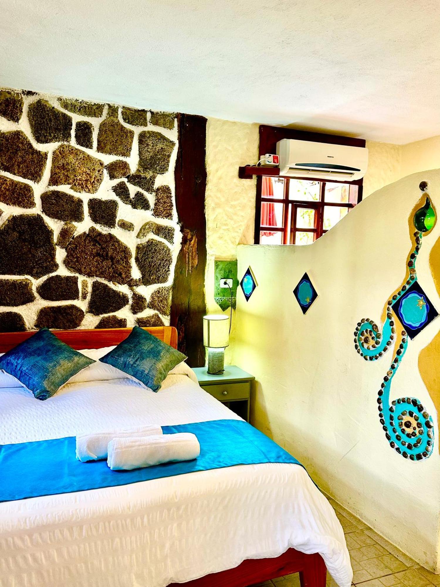 Casa Del Lago Lodging House Puerto Ayora  Zewnętrze zdjęcie
