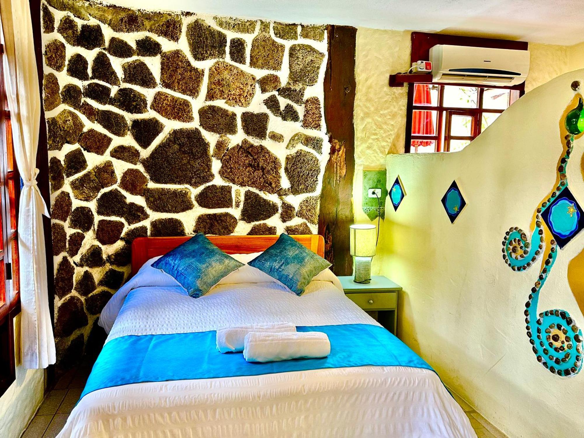 Casa Del Lago Lodging House Puerto Ayora  Zewnętrze zdjęcie