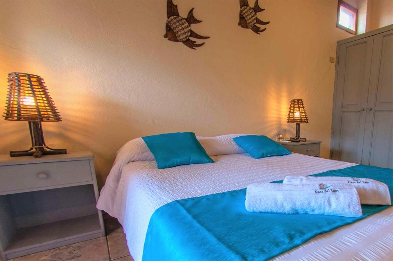 Casa Del Lago Lodging House Puerto Ayora  Zewnętrze zdjęcie
