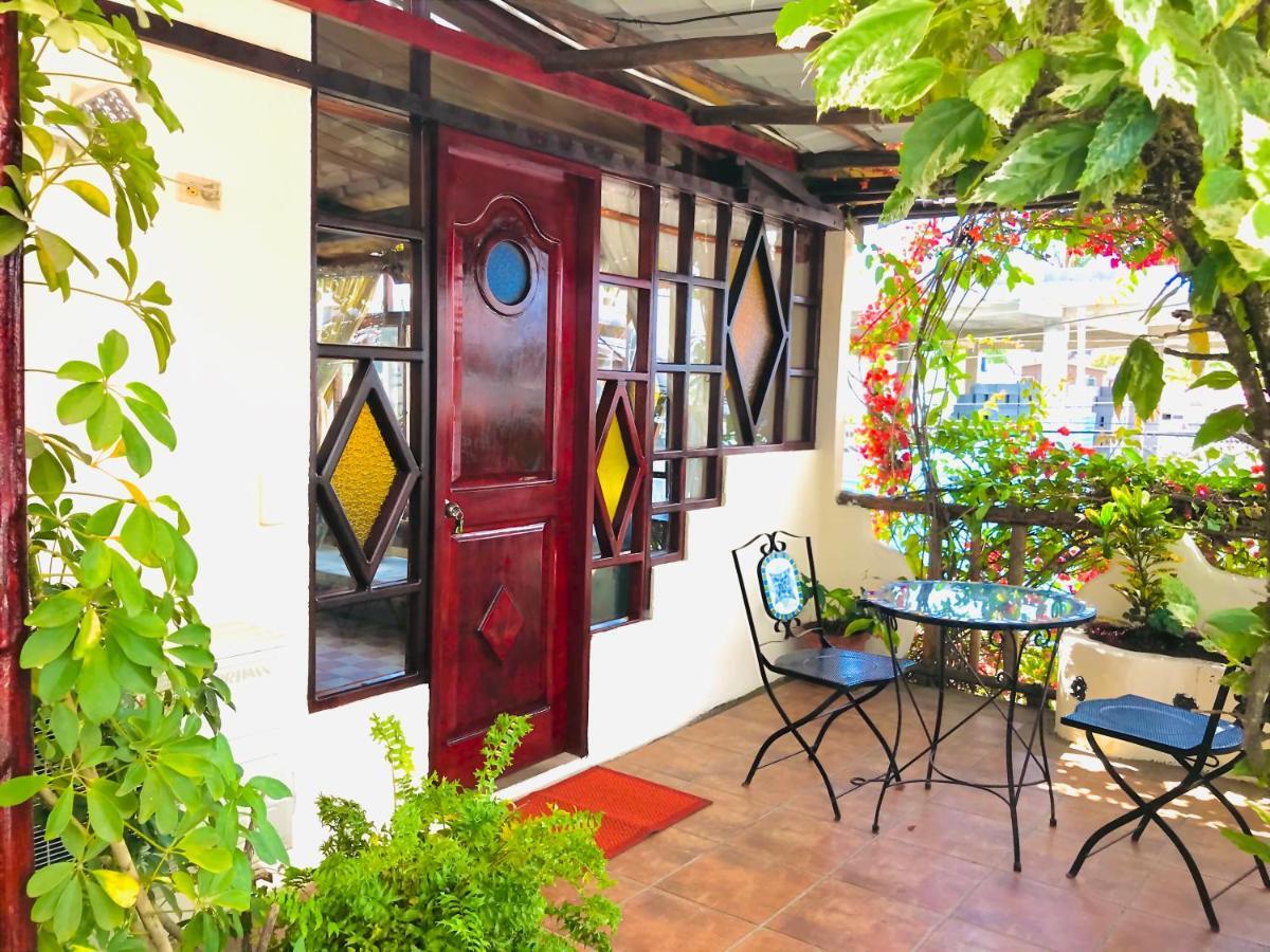 Casa Del Lago Lodging House Puerto Ayora  Zewnętrze zdjęcie